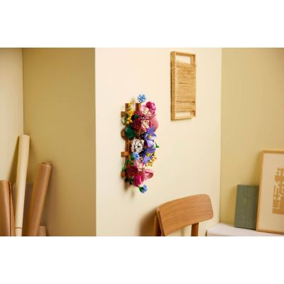 7. LEGO Botanical Collection 11503 - Flower Wall