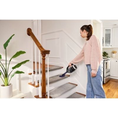 5. Handheld vacuum cleaner DVD320BP-QW BLACK+DECKER