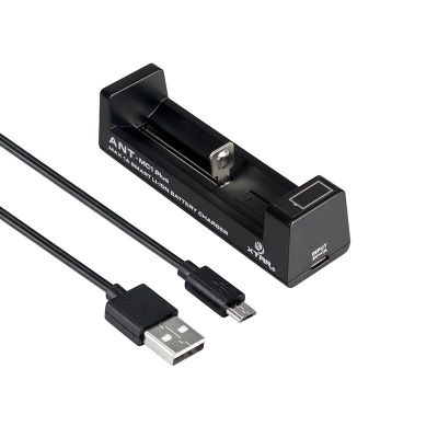 XTAR FAST CHARGER FOR CYLINDRICAL BATTERY LI-ION 18650 ANT MC1+