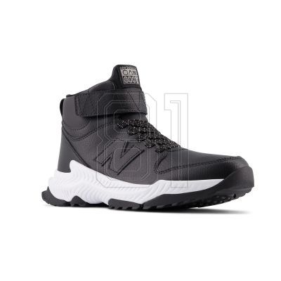 10. New Balance Jr GT800TB3 children&#39;s winter shoes