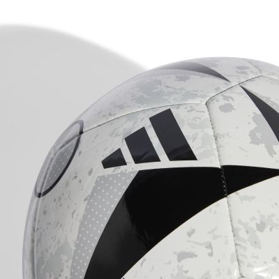 3. adidas Juventus Turin Home Club IX4025 ball