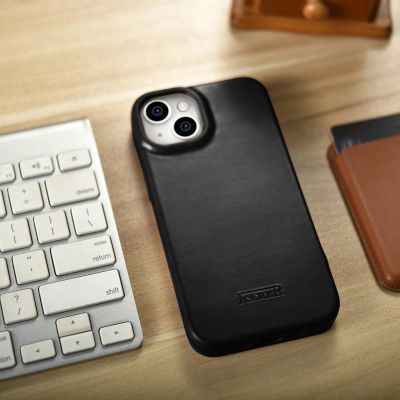 28. iCarer CE Oil Wax Premium Leather Folio Case Leather Case iPhone 14 Plus Magnetic Flip MagSafe Black (AKI14220707-BK)