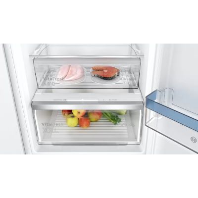 7. BOSCH KIN86VFE0 built-in refrigerator