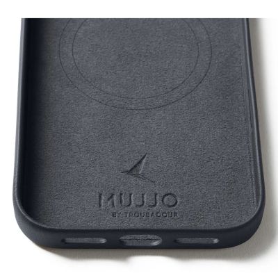 4. Mujjo Leather Case - leather case for iPhone 17 Pro Max compatible with MagSafe (basalt)