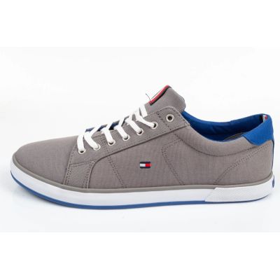 17. Tommy Hilfiger sneakers M FM0FM00596039