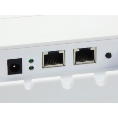 4. LevelOne WLAN AP AC1200 Dual-Band PoE/Ceiling