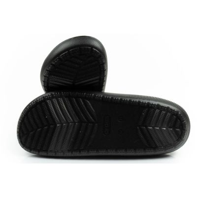 9. Crocs men's shoes slippers Classic Puff Moc slippers beige insulated