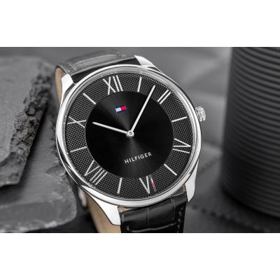 2. Tommy Hilfiger Becker Men's Watch 1710516 + BOX