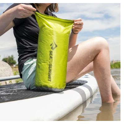 5. SEA TO SUMMIT Ultra-Sil 5l Spicy Orange Waterproof Bag