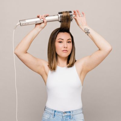 7. Shark HD446SLEU Hair Curler