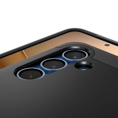 17. Spigen Tough Armor MagSafe case for Samsung Galaxy S25 - black