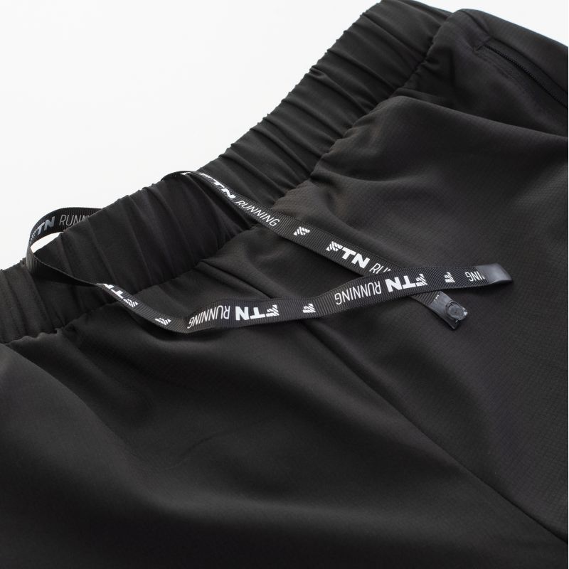 6. Men's FINNLU Leggings