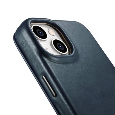 15. iCarer CE Oil Wax Premium Leather Folio Case iPhone 14 Plus magnetic flip case MagSafe blue (AKI14220707-BU)