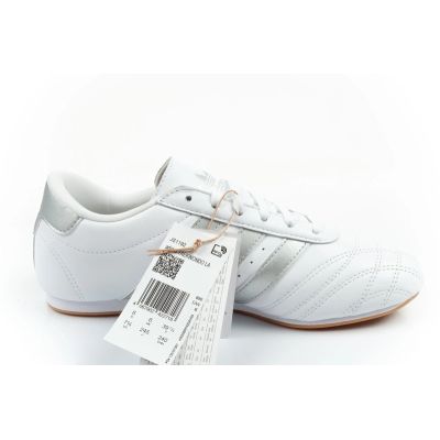 4. Adidas women's sports shoes Taekwondo Lace white fashionable leather