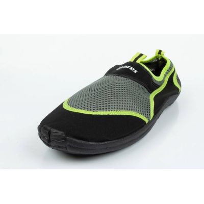 2. Mares M 440782-LMBK swimming shoes