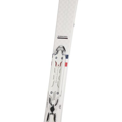 9. ROSSIGNOL SIGNATURE VICTOIRE XP11 ski set