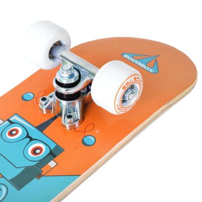 22. SMJ UT-2406 Robot Skateboard