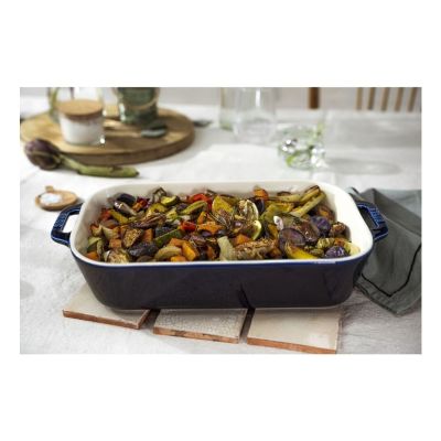 9. Staub 40511-149-0 Baking Dish 4.4 l Rectangular Ceramic