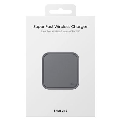 6. Samsung EP-P2400BBEGEU 15W 1.67A Inductive Wireless Charger - Black