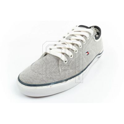 2. Tommy Hilfiger M FM0FM00401 shoes
