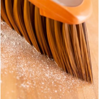 7. Vileda 2-in-1 parquet brush