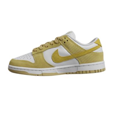 2. Women's Nike Wmns Dunk Low sneakers - FN7167-700