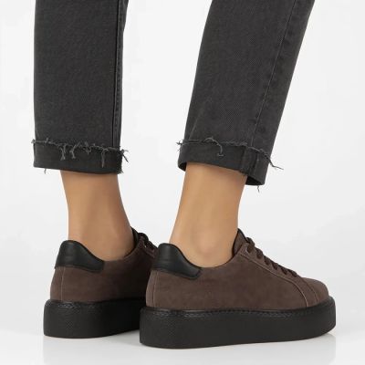 7. Women's leather platform sneakers, brown, Filippo DP6119
