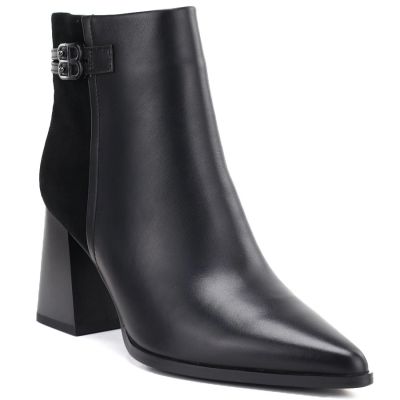 6. Women's black leather high-heeled ankle boots D&A S.Barski CR62-3477