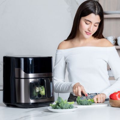 14. Black+Decker Air Fryer BXAF6500E