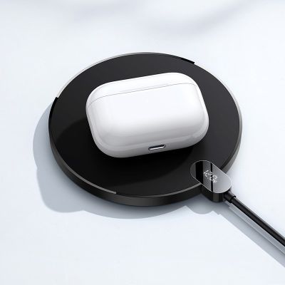 7. BASEUS INDUCTIVE CHARGER LED 15W (BLACK)