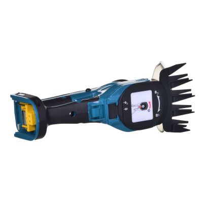 3. 18V DUM111ZX MAKITA Grass Shears