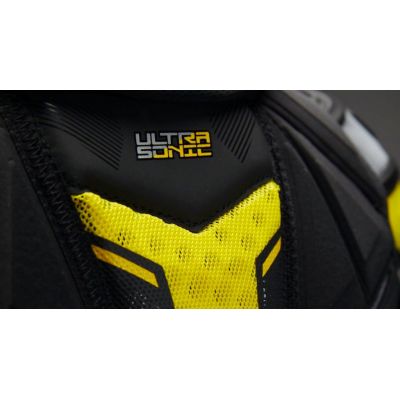 3. Bauer Ultrasonic Jr Hockey Shoulder Pads