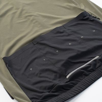 9. Strada Polartec M Cycling Jersey