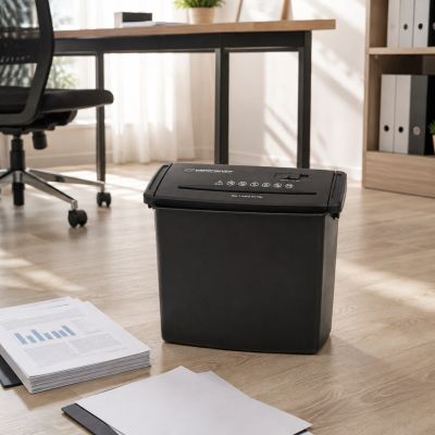 8. Esperanza BLADE EN101 document shredder