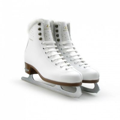 5. Botas Diana Jr KK47101-5-829 Figure Skates