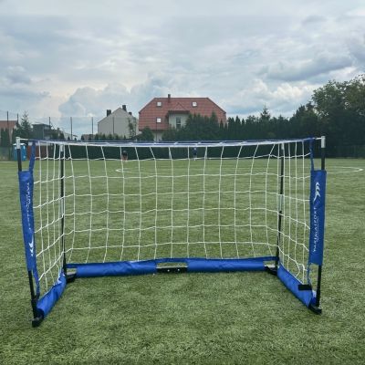 8. Yakima UNI folding goal 1.2m x 0.8m 100154