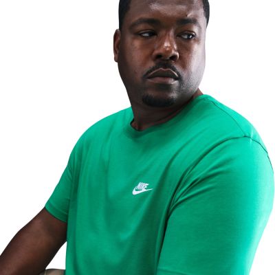 4. Men’s Nike Club Tee T-Shirt green AR4997 324