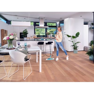 9. Leifheit Clean Twist M Ergo Set