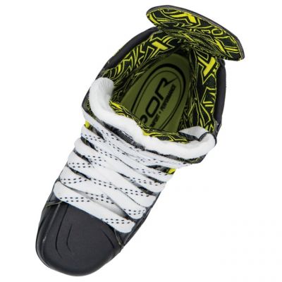 6. Bauer Vapor 3X Jr Hockey Skates