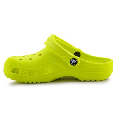 8. Crocs Classic Clog Jr 206991-76M