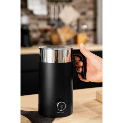 13. ZWILLING Enfinigy Milk Frother – Black