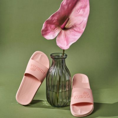 10. Basic plain powder pink pool flip-flops KUBKBB-SS24-02-08