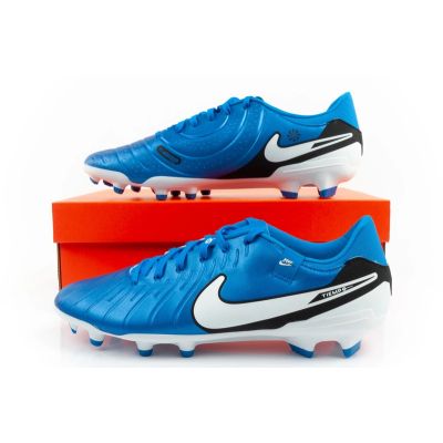 19. Nike Legend 10 Academy FG/MG football boots