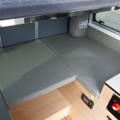 65. OFFLANDER ATAKAMA XL camper trailer