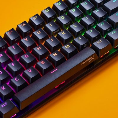 16. HyperX Alloy Origins 65 black / Gaming keyboard / mechanical / HyperX Red / US / RGB / USB-C