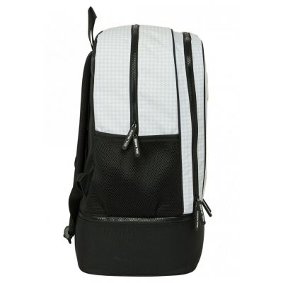 9. Real Madrid training backpack Jr 612454825
