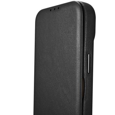 14. iCarer CE Premium Leather Folio Case iPhone 14 Plus Magnetic Flip Leather Folio Case MagSafe black (WMI14220715-BK)