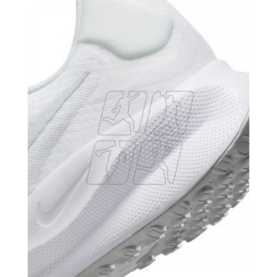 8. Nike Revolution 7 M FB2207-100 shoes