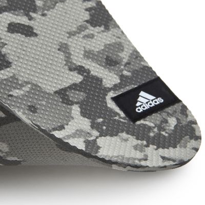 26. adidas ADMT-13231GR training mat