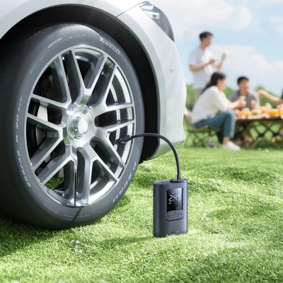 8. Baseus GoTrip VA1 Wireless Pump 150 PSI 7500 mAh - Dark Gray